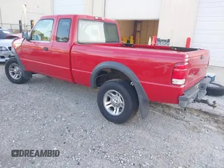 2000 Ford Ranger XLT with VIN 1FTZR15XXYTB12467, listed as a IAAI auction lot 41888474 with 195,818 mi miles and . Bid and sale history available at carsss.com. Image 3.