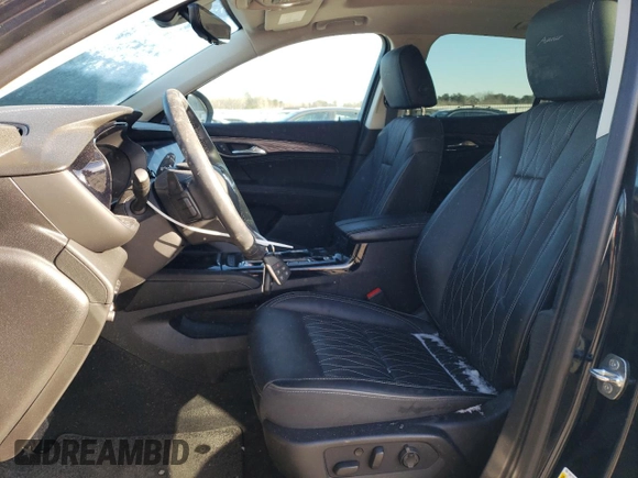 2021 Buick Envision Avenir with VIN LRBFZSR47MD065040, listed as a Copart auction lot 89197335 with 45,888 mi miles and Salvage Title. Bid and sale history available at carsss.com. Image 7.