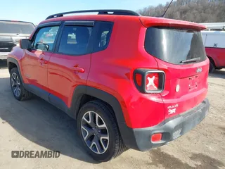 2015 Jeep Renegade Latitude with VIN ZACCJBBT3FPC45343, listed as a IAAI auction lot 41749291 with 49,608 mi miles. Bid and sale history available at carsss.com. Image 3.