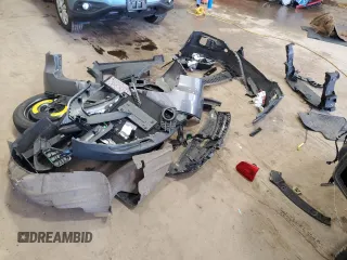 2015 Volkswagen Tiguan SE z VIN WVGBV7AX0FW588451, wystawiony jako Copart lot #51005345 z przebiegiem 104 553 mil mil oraz Szkoda całkowita • Salvage title. Historia ofert i sprzedaży dostępna na DreamBid. Obrazek 13.