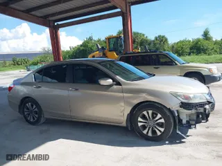2014 Honda Accord Sedan LX with VIN 1HGCR2F32EA265540, listed as a IAAI auction lot 40387820 with 118,452 mi miles. Bid and sale history available at carsss.com. Image 14.
