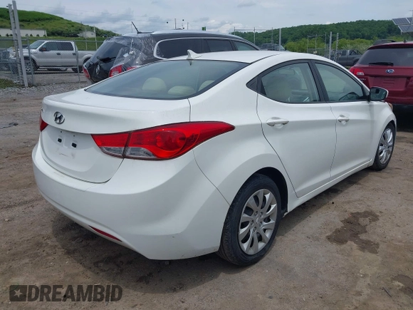 2011 Hyundai Elantra Limited с VIN 5NPDH4AE1BH032618, выставлен на аукционе IAAI как лот 42355543 с пробегом 157 926 миль миль и . История ставок и продаж доступна на DreamBid. Изображение 4.