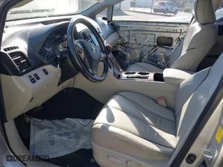 2011 Toyota Venza with VIN 4T3ZA3BB0BU042865, listed as a IAAI auction lot 40620514 with 143,222 mi miles. Bid and sale history available at carsss.com. Image 5.