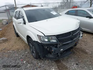 2018 Dodge Journey Crossroad with VIN 3C4PDDGG1JT364221, listed as a IAAI auction lot 41840515 with 103,411 mi miles. Bid and sale history available at carsss.com. Image 1.