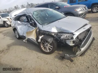 2017 Ford Focus SE with VIN 1FADP3F23HL327032, listed as a Copart auction lot 42398055 with 123,453 mi miles and Salvage Title. Bid and sale history available at carsss.com. Image 4.