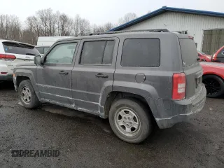 2015 Jeep Patriot Altitude with VIN 1C4NJPBA1FD400328, listed as a Copart auction lot 45760555 with 112,577 mi miles and Clean title. Bid and sale history available at DreamBid. Image 2.