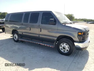2009 Ford Econoline Cargo z VIN 1FTNS24W89DA18844, wystawiony jako Copart lot #56281775 z przebiegiem 231 564 mil mil oraz Tytuł czysty. Historia ofert i sprzedaży dostępna na DreamBid. Obrazek 4.