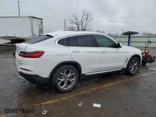 2020 BMW X4 xDrive30i with VIN 5UX2V1C09LLZ32596, listed as a Copart auction lot 50920575 with 50,391 mi miles and Clean Title. Bid and sale history available at carsss.com. Image 3.
