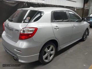 2010 Toyota Matrix S with VIN 2T1KE4EE7AC046244, listed as a IAAI auction lot 41997842 with 225,133 mi miles. Bid and sale history available at carsss.com. Image 4.