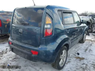 2011 Kia Soul + with VIN KNDJT2A28B7345312, listed as a IAAI auction lot 41528245 with 145,668 mi miles. Bid and sale history available at carsss.com. Image 4.