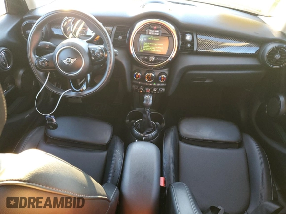 2017 MINI Hardtop 4 Door Cooper S z VIN WMWXU3C37H2F48913, wystawiony jako Copart lot #80697114 z przebiegiem 48 397 mil mil oraz Szkody całkowita. Historia ofert i sprzedaży dostępna na DreamBid. Obrazek 8.