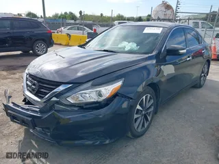2017 Nissan Altima 2.5 SV with VIN 1N4AL3AP3HC298133, listed as a IAAI auction lot 42014798 with 73,434 mi miles. Bid and sale history available at carsss.com. Image 18.