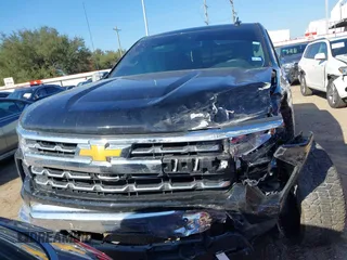 2024 Chevrolet Silverado 1500 LTZ with VIN 2GCUDGED1R1146211, listed as a IAAI auction lot 41146831 with 14,279 mi miles and . Bid and sale history available at DreamBid. Image 12.