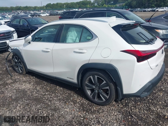 2020 Lexus UX 250h z VIN JTHP9JBH8L2023403, wystawiony jako IAAI lot #40035496 z przebiegiem 42 902 mil mil oraz . Historia ofert i sprzedaży dostępna na DreamBid. Obrazek 3.