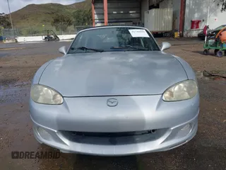 2002 Mazda MX-5 Miata Cloth with VIN JM1NB353X20223041, listed as a IAAI auction lot 41740060 with 177,934 mi miles and . Bid and sale history available at DreamBid. Image 6.