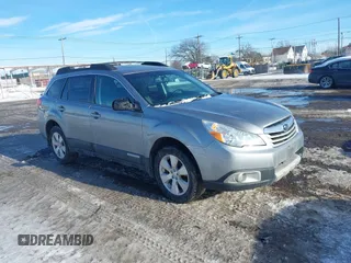 2011 Subaru Outback Limited Power Moon z VIN 4S4BRDKC4B2331079, wystawiony jako IAAI lot #41432347 z przebiegiem 146 423 mil mil oraz . Historia ofert i sprzedaży dostępna na DreamBid. Obrazek 1.