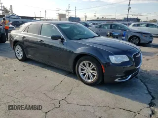 2017 Chrysler 300 Limited with VIN 2C3CCAAG7HH538566, listed as a Copart auction lot 88977395 with 86,078 mi miles and Salvage Title. Bid and sale history available at carsss.com. Image 11.