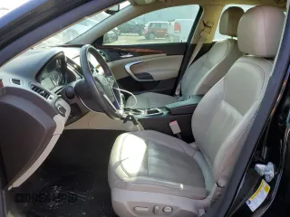 2017 Buick Regal Premium II with VIN 2G4GR5GX1H9124554, listed as a Copart auction lot 41865495 with 86,390 mi miles and Clean Title. Bid and sale history available at carsss.com. Image 7.