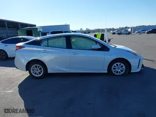 2022 Toyota Prius L Eco with VIN JTDKAMFU1N3162300, listed as a IAAI auction lot 41501371 with 16,521 mi miles. Bid and sale history available at carsss.com. Image 13.