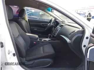 2017 Nissan Altima SR with VIN 1N4AL3AP9HN352099, listed as a IAAI auction lot 41734978 with 168,634 mi miles and . Bid and sale history available at DreamBid. Image 5.