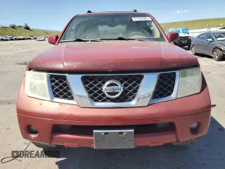 2007 Nissan Pathfinder SE z VIN 5N1AR18W37C631693, wystawiony jako Copart lot #61723505 z przebiegiem 185 344 mil mil oraz Czysty tytuł • Clean title. Historia ofert i sprzedaży dostępna na DreamBid. Obrazek 5.