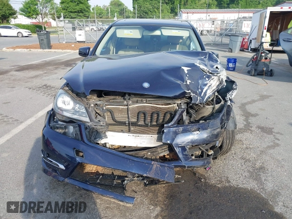 2014 Mercedes-Benz C 300 Sport with VIN WDDGF8AB1EA945171, listed as a IAAI auction lot 42089028 with 122,701 mi miles and . Bid and sale history available at DreamBid. Image 12.