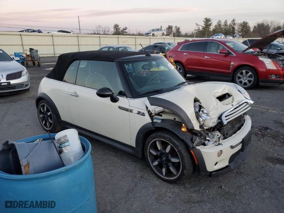 2008 MINI Cooper Convertible S with VIN WMWRH33508TU80962, listed as a Copart auction lot 84747434 with 126,450 mi miles and Salvage Title. Bid and sale history available at carsss.com. Image 4.