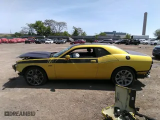 2020 Dodge Challenger R/T Scat Pack with VIN 2C3CDZFJ0LH247576, listed as a IAAI auction lot 39341862 with 15,562 mi miles. Bid and sale history available at carsss.com. Image 14.