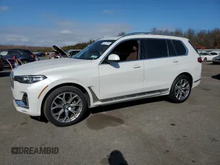 2020 BMW X7 xDrive40i with VIN 5UXCW2C06L9B79990, listed as a Copart auction lot 74017634 with 0 mi miles and Non Repairable. Bid and sale history available at carsss.com. Image 1.