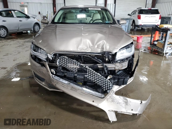 2019 Lincoln MKZ Reserve II with VIN 3LN6L5E95KR604468, listed as a Copart auction lot 61592725 with 106,895 mi miles and Salvage title. Bid and sale history available at DreamBid. Image 5.