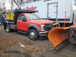 2021 Ford F-550 XL with VIN 1FDUF5HT5MDA10111, listed as a Copart auction lot 87877275 with 36,100 mi miles and Salvage Title. Bid and sale history available at carsss.com. Image 1.