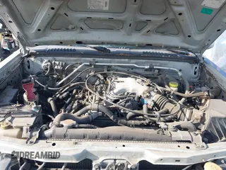 2001 Nissan Frontier XE z VIN 1N6ED27Y41C341156, wystawiony jako IAAI lot #42470999 z przebiegiem 262 076 mil mil oraz . Historia ofert i sprzedaży dostępna na DreamBid. Obrazek 10.