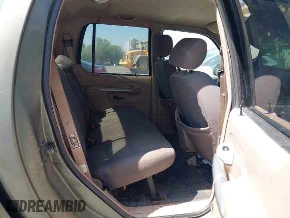 2002 Ford Explorer Sport Trac Value with VIN 1FMZU67E72UB55460, listed as a IAAI auction lot 42677446 with 148,794 mi miles and . Bid and sale history available at DreamBid. Image 8.