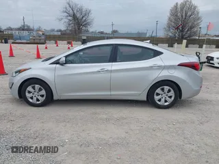 2016 Hyundai Elantra SE with VIN 5NPDH4AE7GH728956, listed as a IAAI auction lot 42060018 with 199,829 mi miles. Bid and sale history available at carsss.com. Image 14.