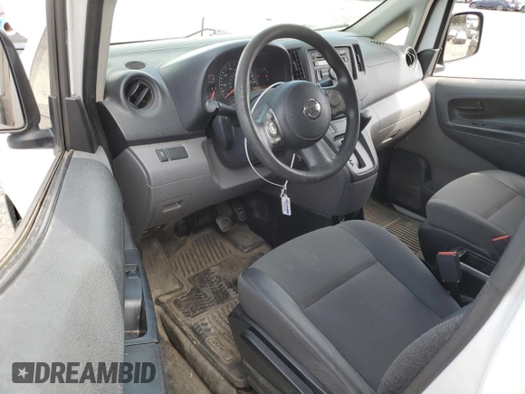 2016 Nissan NV200 S z VIN 3N6CM0KN8GK700469, wystawiony jako Copart lot #54837515 z przebiegiem 171 299 mil mil oraz Szkoda całkowita • Salvage title. Historia ofert i sprzedaży dostępna na DreamBid. Obrazek 8.