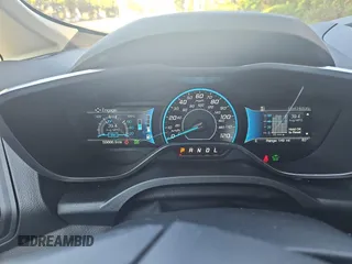 2018 Ford C-Max SE z VIN 1FADP5AU4JL102628, wystawiony jako Copart lot #59427625 z przebiegiem 55 666 mil mil oraz Szkody całkowita. Historia ofert i sprzedaży dostępna na DreamBid. Obrazek 8.