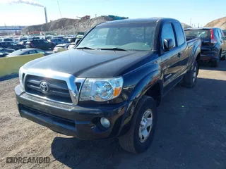 2006 Toyota Tacoma PreRunner with VIN 5TETU62N76Z314606, listed as a IAAI auction lot 41647446 with 119,769 mi miles. Bid and sale history available at carsss.com. Image 18.