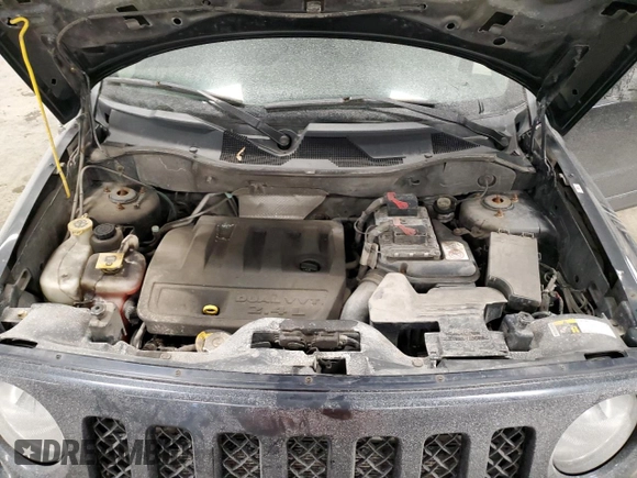 2015 Jeep Patriot North with VIN 1C4NJRAB5FD287571, listed as a Copart auction lot 44772545 with 213,026 mi miles and Clean Title. Bid and sale history available at carsss.com. Image 12.