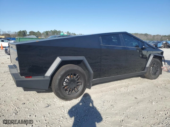 2024 Tesla Cybertruck with VIN 7G2CEHED5RA031214, listed as a Copart auction lot 85656154 with 2102 miles and Salvage Title. Bid and sale history available at carsss.com. Image 3.
