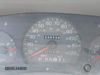 2002 Mercury Grand Marquis LS Premium with VIN 2MEFM75W32X622468, listed as a IAAI auction lot 42044691 with 230,738 mi miles and . Bid and sale history available at DreamBid. Image 7.