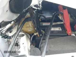 2017 Chevrolet Sonic LT z VIN 1G1JG6SH8H4168424, wystawiony jako IAAI lot #42733345 z przebiegiem 116 609 mil mil oraz . Historia ofert i sprzedaży dostępna na DreamBid. Obrazek 19.