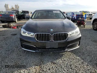 2019 BMW 7 Series 750i z VIN WBA7F0C57KGM24576, wystawiony jako Copart lot #47778515 z przebiegiem 94 701 mil mil oraz Szkoda całkowita • Salvage title. Historia ofert i sprzedaży dostępna na DreamBid. Obrazek 5.