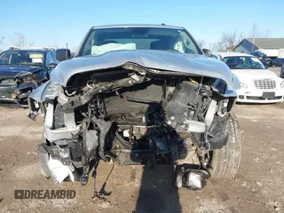 2017 Ram 1500 Express z VIN 3C6RR7KT1HG793157, wystawiony jako IAAI lot #41990661 z przebiegiem 92 038 mil mil oraz . Historia ofert i sprzedaży dostępna na DreamBid. Obrazek 12.