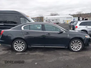 2010 Lincoln MKS w/EcoBoost with VIN 1LNHL9FT8AG607008, listed as a IAAI auction lot 42040752 with 192,478 mi miles. Bid and sale history available at carsss.com. Image 13.