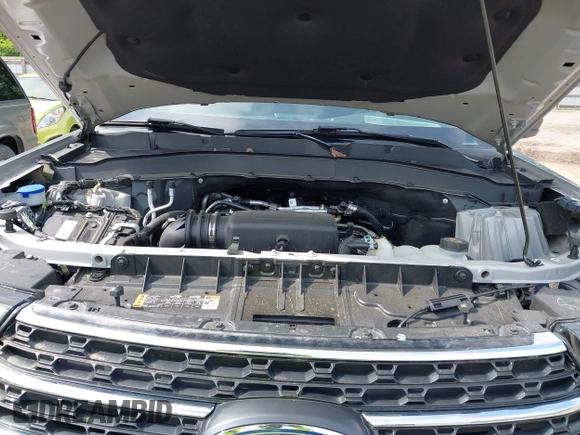 2022 Ford Explorer XLT with VIN 1FMSK7DH1NGB54044, listed as a IAAI auction lot 42502224 with 62,374 mi miles and . Bid and sale history available at DreamBid. Image 10.