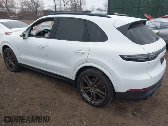 2023 Porsche Cayenne z VIN WP1AA2AY4PDA04474, wystawiony jako IAAI lot #41728559 z przebiegiem 19 514 mil mil oraz . Historia ofert i sprzedaży dostępna na DreamBid. Obrazek 3.