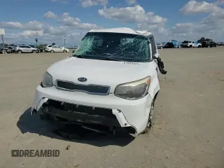 2015 Kia Soul with VIN KNDJN2A24F7177426, listed as a Copart auction lot 51632525 with 81,391 mi miles and Non Repairable. Bid and sale history available at DreamBid. Image 11.