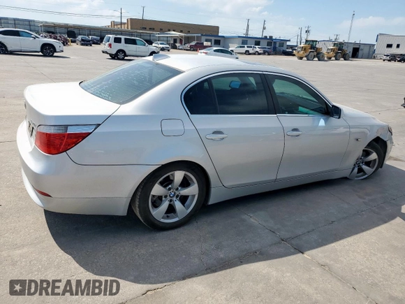 2005 BMW 5 Series 530i z VIN WBANA73555CR60758, wystawiony jako Copart lot #53466525 z przebiegiem 188 703 mil mil oraz Szkoda całkowita • Salvage title. Historia ofert i sprzedaży dostępna na DreamBid. Obrazek 3.