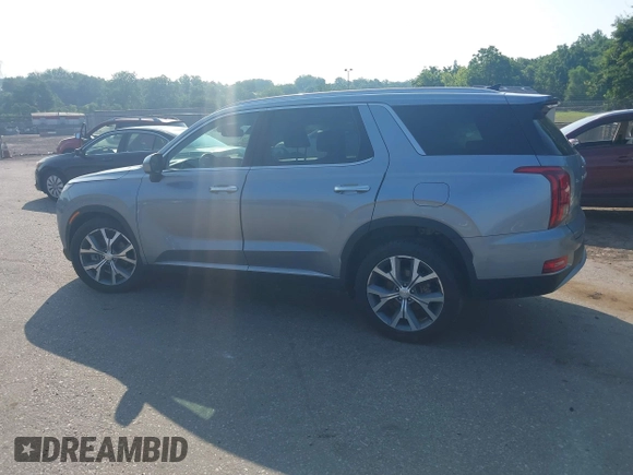 2020 Hyundai Palisade SEL with VIN KM8R4DHE6LU105105, listed as a IAAI auction lot 42552907 with 53,202 mi miles and . Bid and sale history available at DreamBid. Image 3.