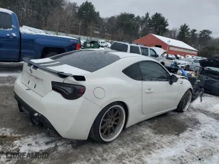 2017 Toyota 86 with VIN JF1ZNAA12H8708632, listed as a Copart auction lot 40868004 with 47,879 mi miles and Non Repairable. Bid and sale history available at carsss.com. Image 3.